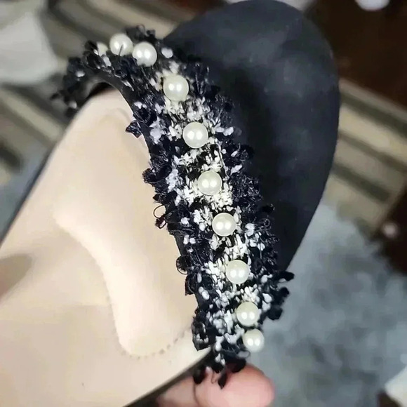 Kelly & Katie Heels. Size 10 - Picture 11 of 11